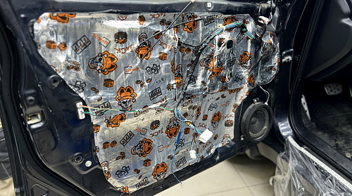 Оклейка технологических отверстий Субару Форестер