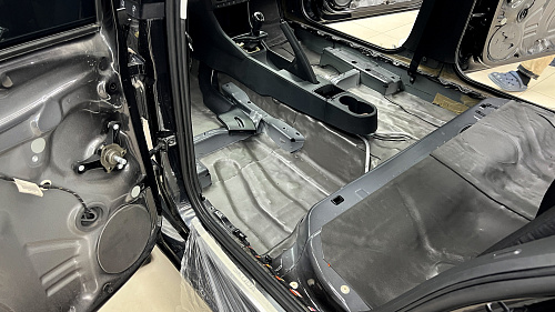 Шумоизоляция Шкода Рапид